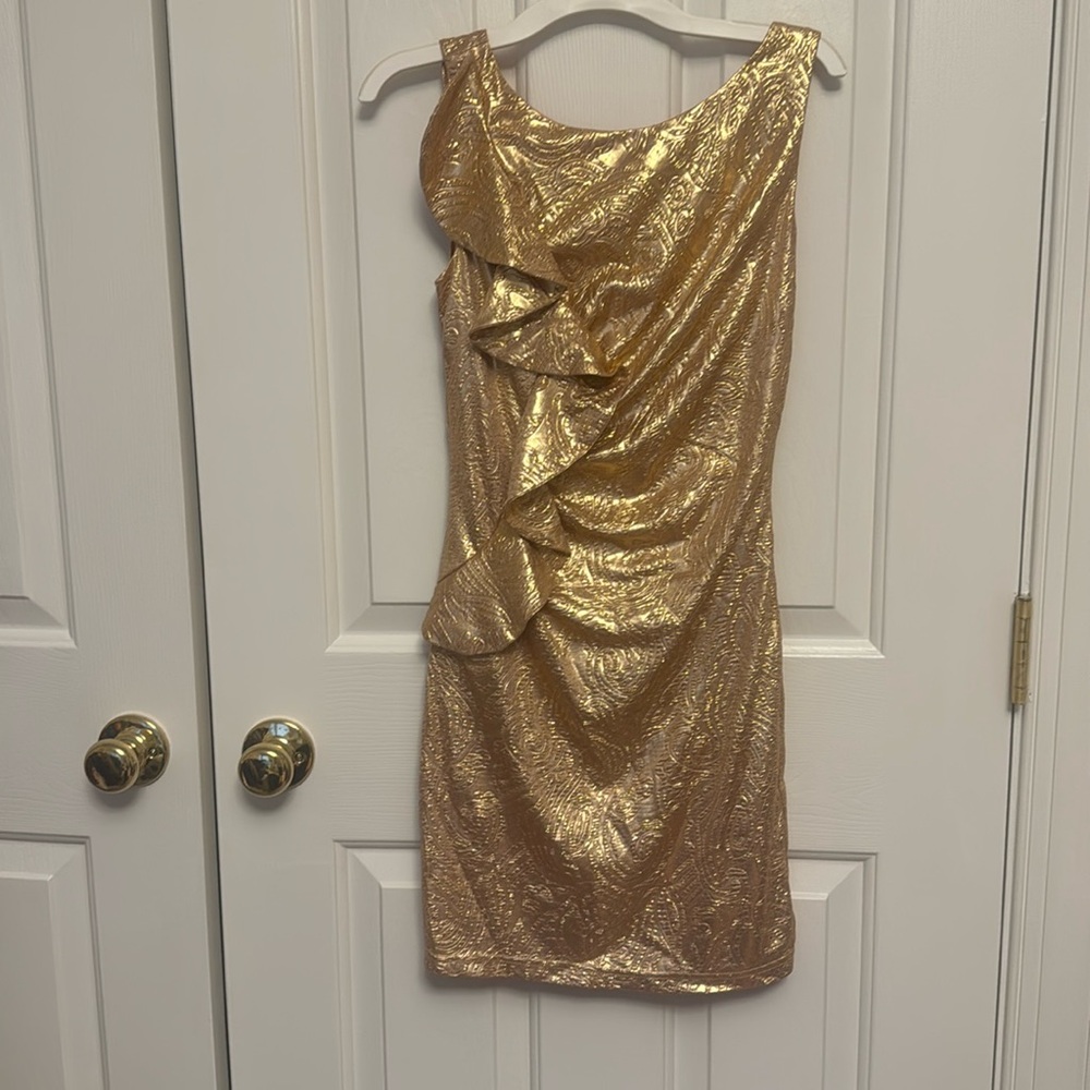 Women’s size XS Gold dresss